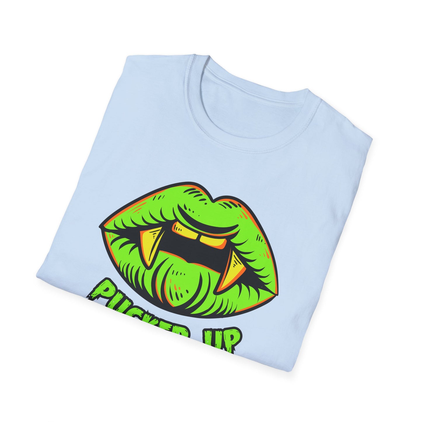 Pucker Up - T-Shirt